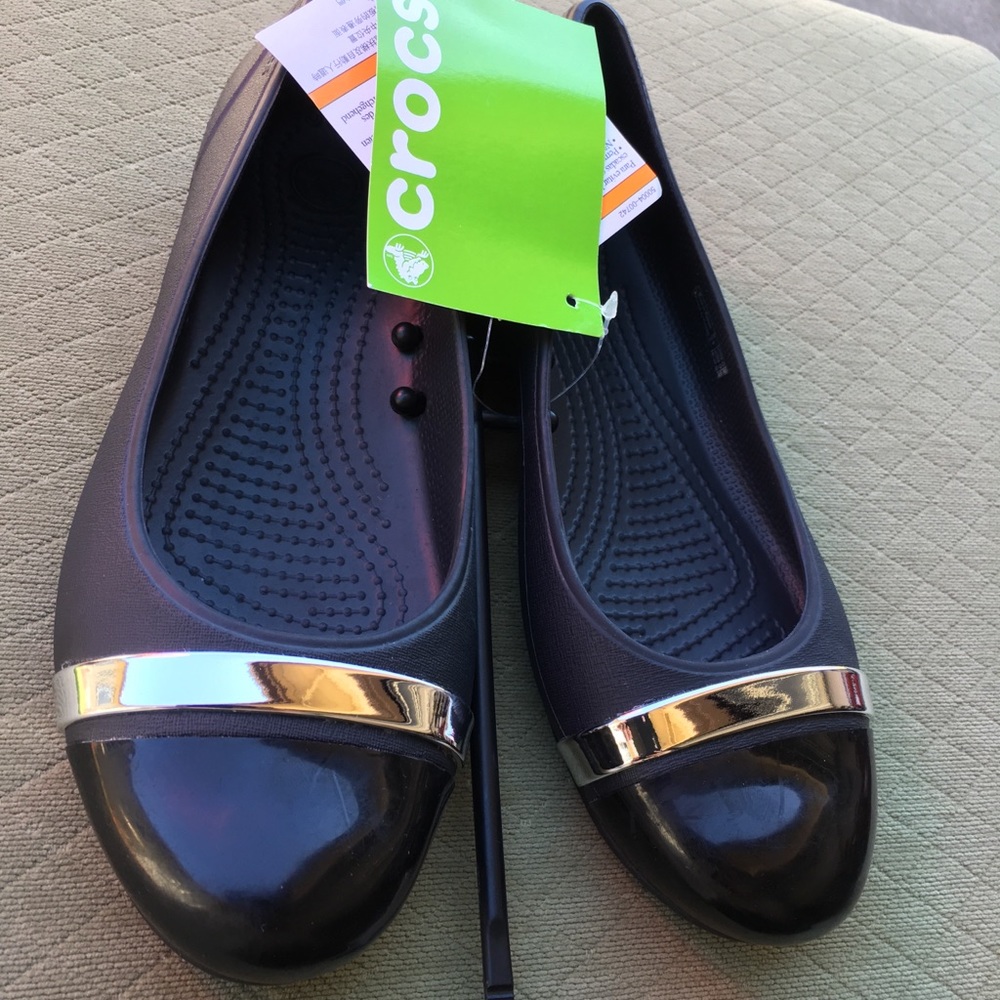 Crocs flats size 6
